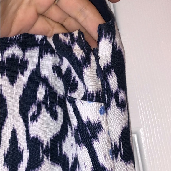 GAP Blue Print, V Neck, Dress, Size 0 - Picture 4 of 6